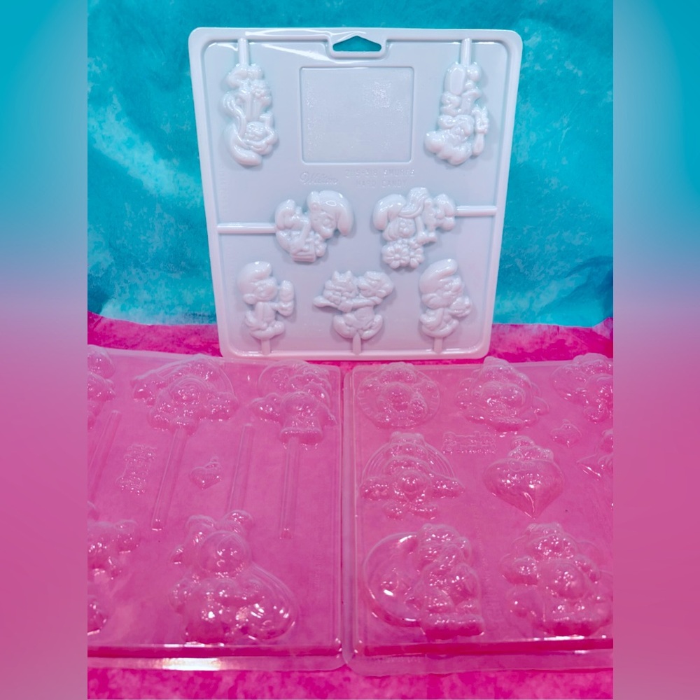3 Lollipop/Candy Molds - 1 SMURF + 2 CARE BEARS